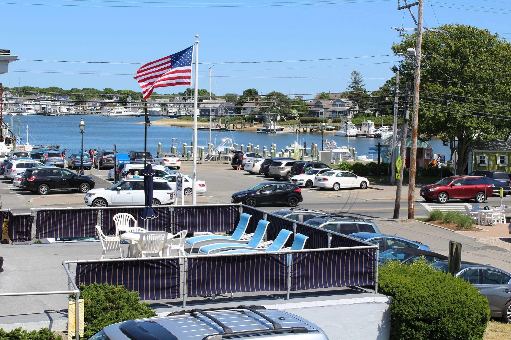 Hyannis Holiday Motel Eksteriør bilde