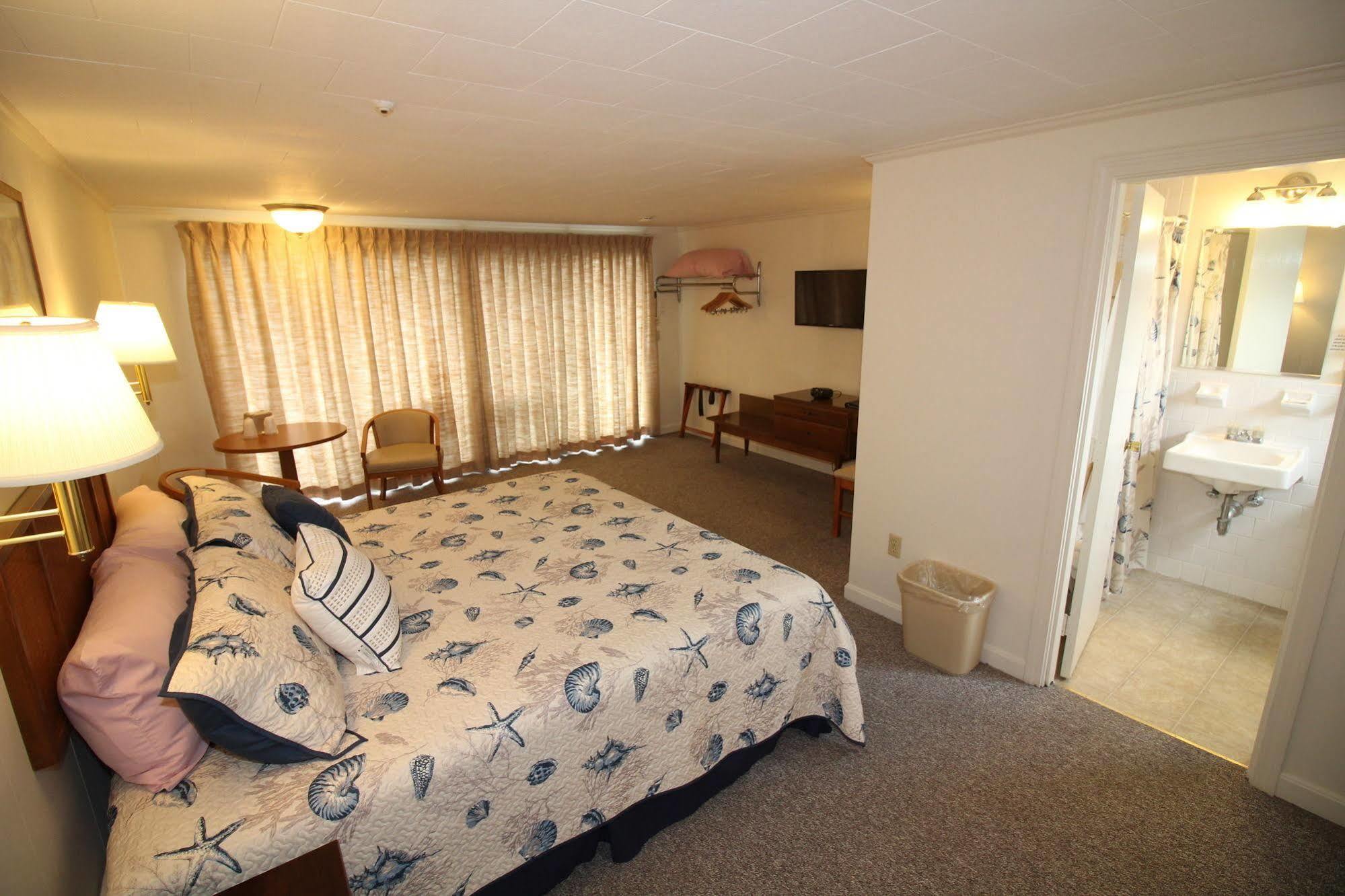 Hyannis Holiday Motel Eksteriør bilde