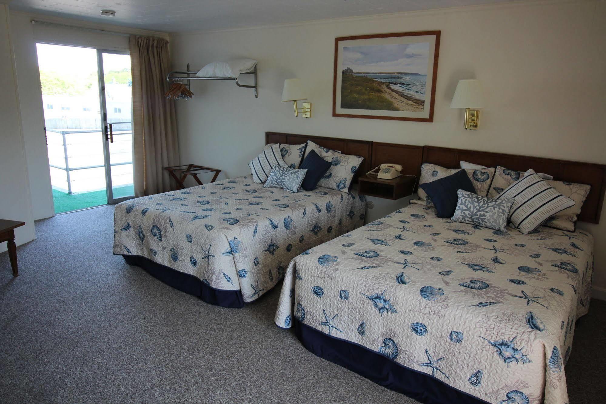 Hyannis Holiday Motel Eksteriør bilde