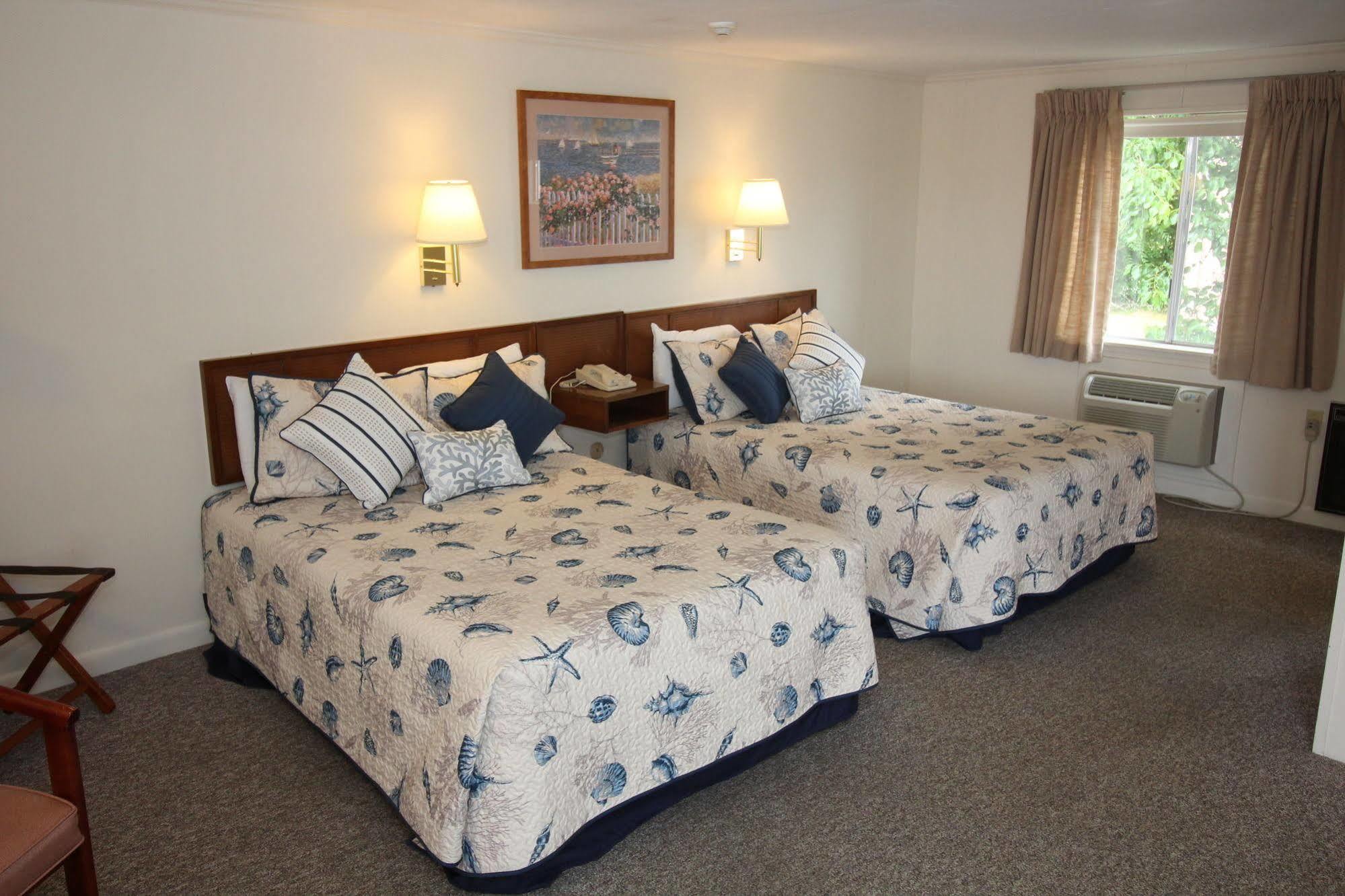 Hyannis Holiday Motel Eksteriør bilde